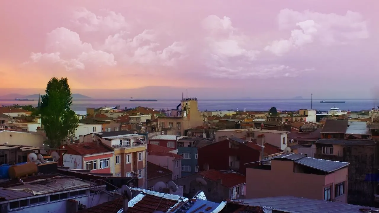Naz Hotel Isztambul 2*,