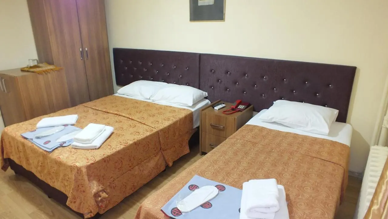 Naz Hotel Istanbul 2*,